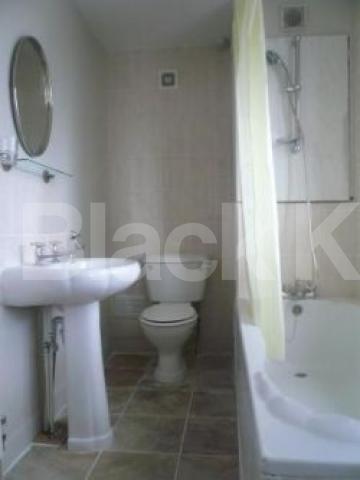 			NEW ON THE MARKET!!!, 3 Bedroom, 1 bath, 1 reception Flat			 Muswell Hill, MUSWELL HILL N10